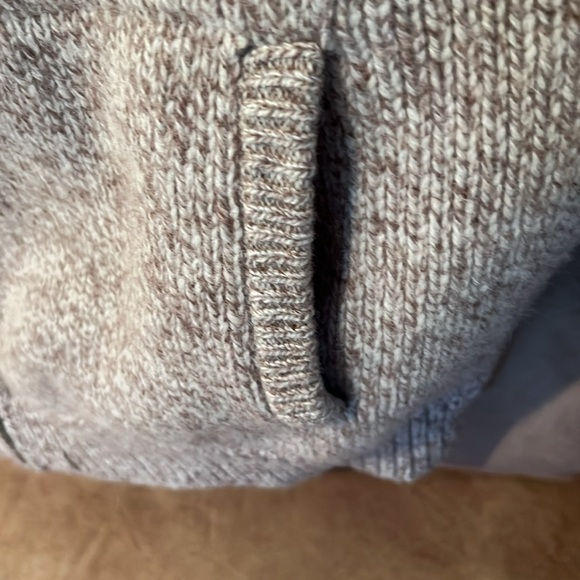 LL Bean Cardigan - Picture 6 of 8